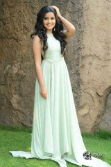 Anupama Parameswaran Interview about Vunnadhi Okate Zindagi Movie